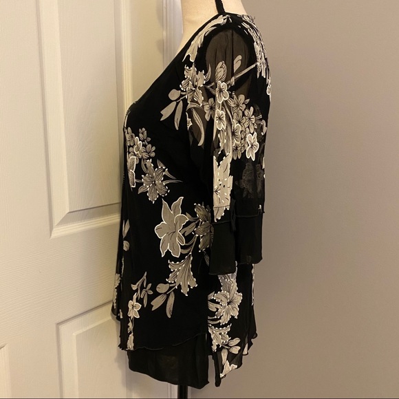 APPOINTMENTS Floral Embellished Semi-Sheer Top - Picture 8 of 11